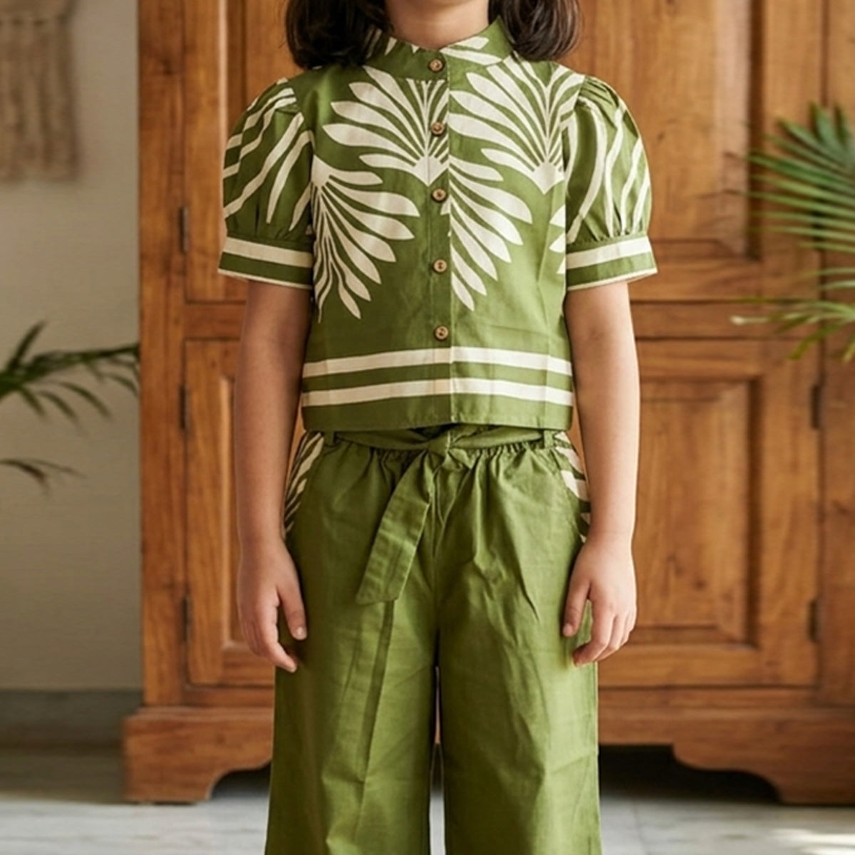 Girls Green Leaf Printed Button-Down Mercerized Cotton Co-Ord Set