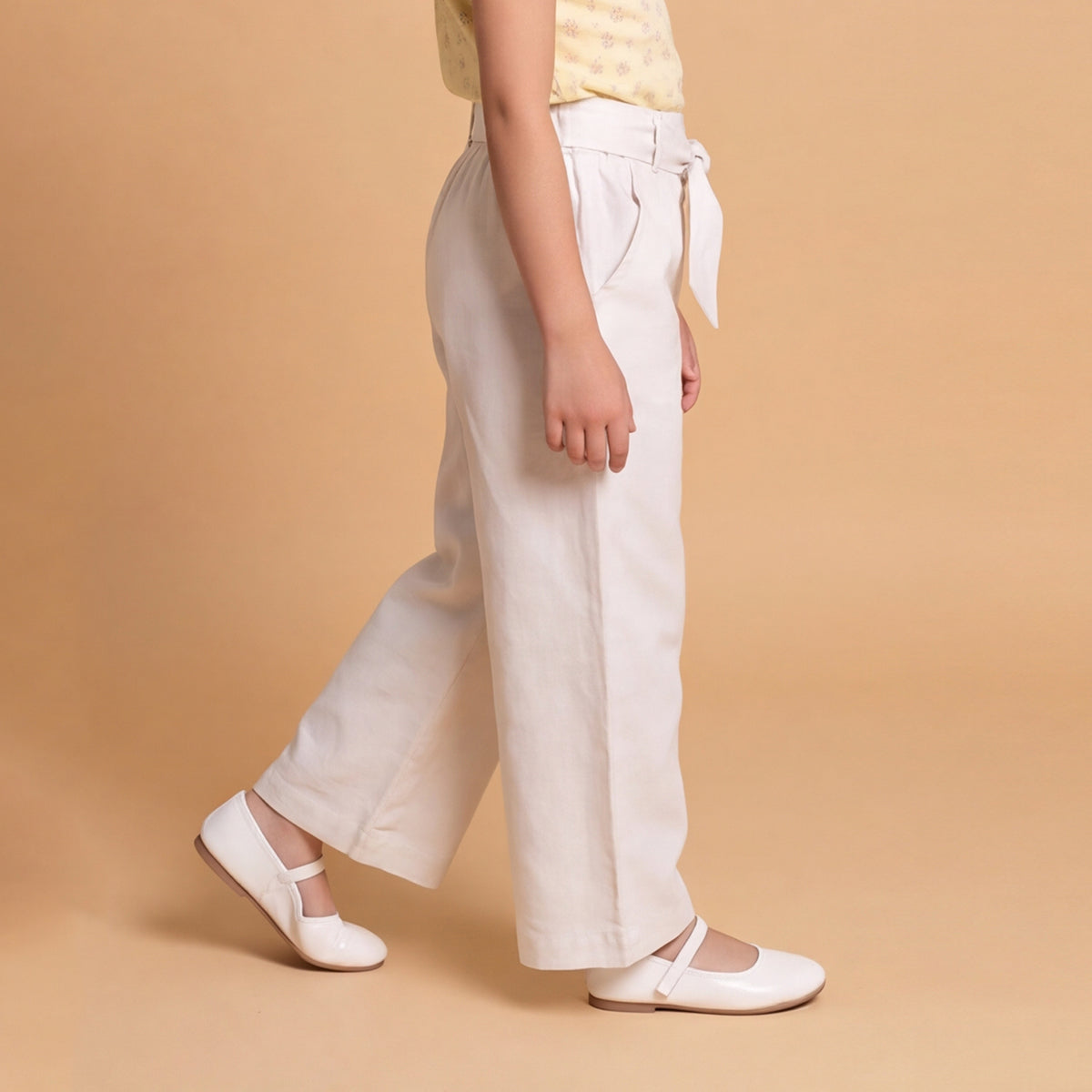 Girls White Elasticated Trouser With Fabric Belt